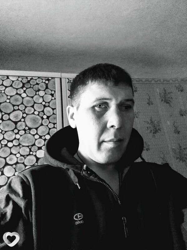 Юрий, 42, Ростове-на-Дону — анкета №4193912
