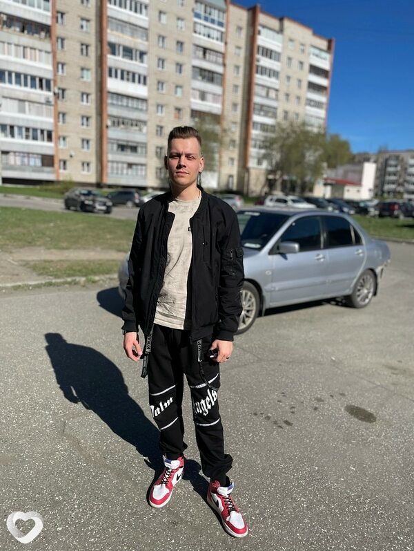 Михаил, 27, Лесное — анкета №4194455