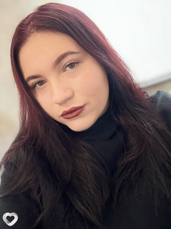 Ninel, Столбцы
