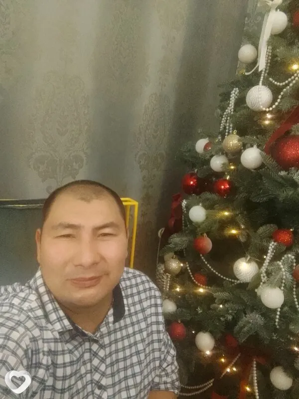 Энрике, 37, Омске — анкета №4195649