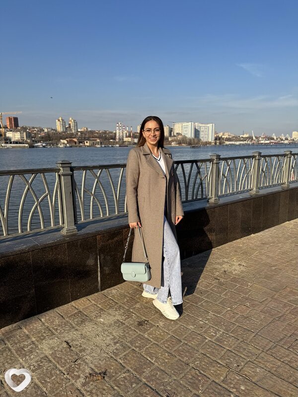 Карина, 27, Ростове-на-Дону — анкета №4196773