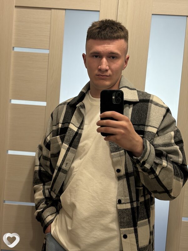 Кирилл, 21, Минске — анкета №4197385