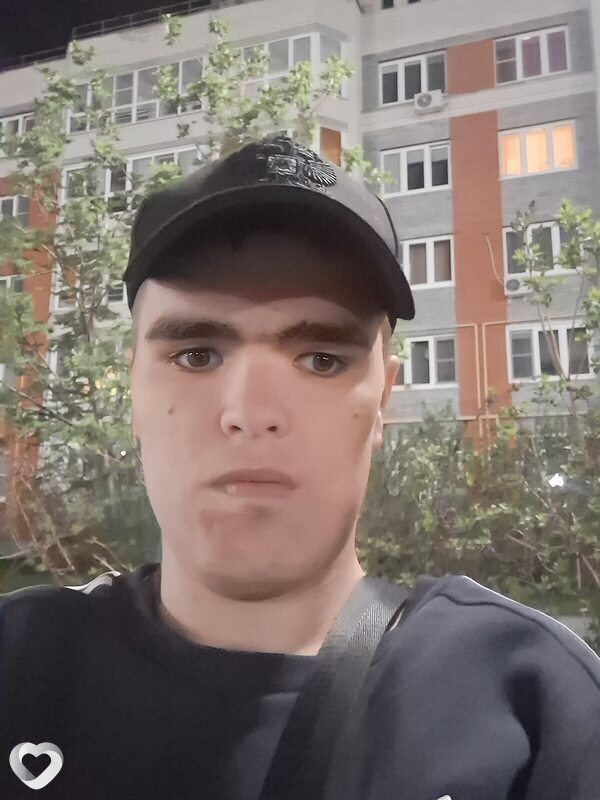 Богдан, 21, Чебоксарах — анкета №4197532