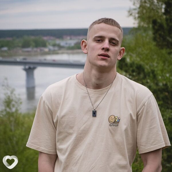 Данил, 21, Екатеринбурге — анкета №4198336