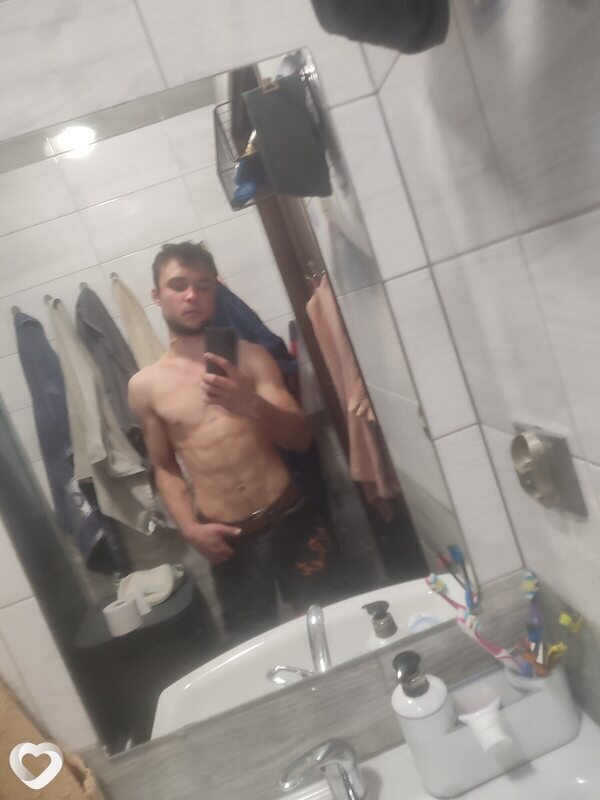 Arsen, Бытом