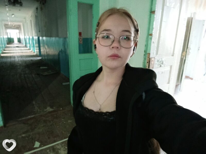 Ренни, 21, Санкт-Петербурге — анкета №4199423
