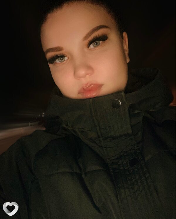 Евгения, 27, Абакане — анкета №4200594