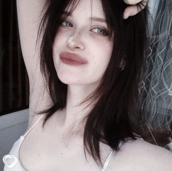 Полина, 18, Санкт-Петербурге — анкета №4200784