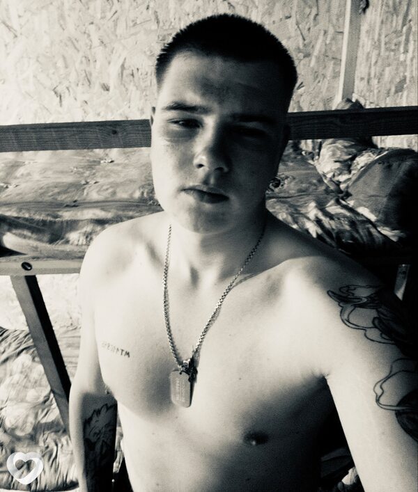 Павел, 23, Чите — анкета №4201034