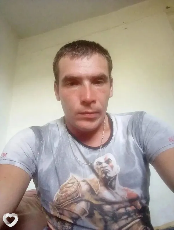 Саня, 30, Барнауле — анкета №4202390