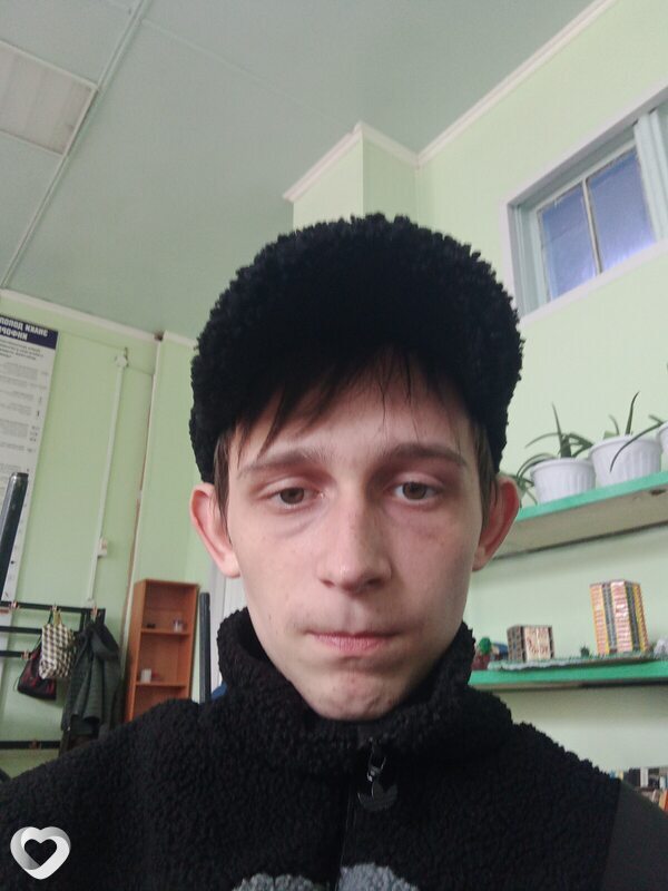 Артём, 18, Петропавловске — анкета №4204255