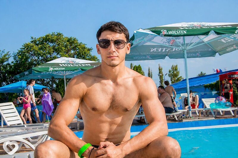 Левон, 24, Таганроге — анкета №4205205
