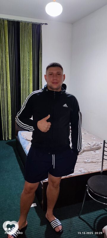 Саша, 36, Белгороде — анкета №4205965