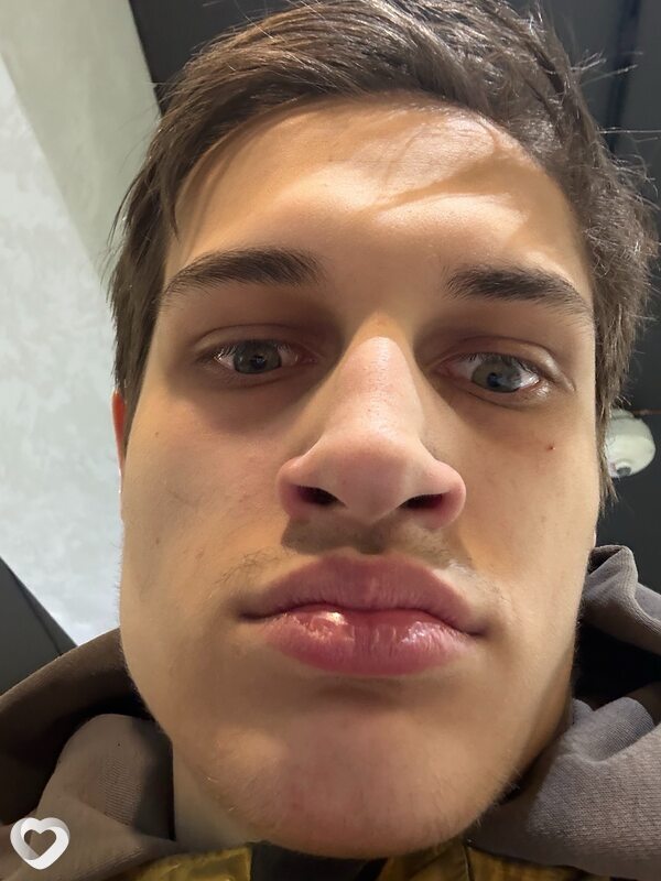 Андрей, 19, Новосибирске — анкета №4206507