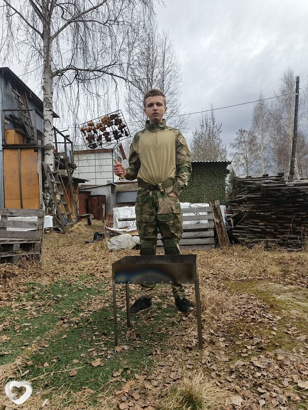 Ярослав, 18, Екатеринбурге — анкета №4206179