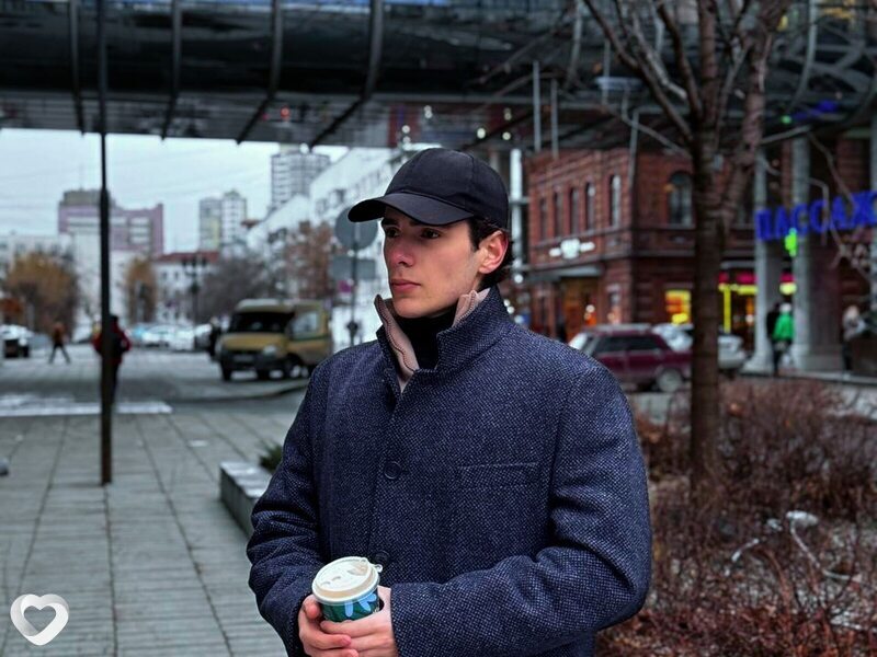 Кирилл, 21, Екатеринбурге — анкета №4207157