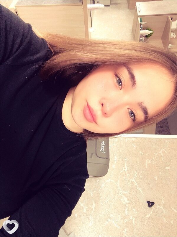 Алёна, 19, Иркутске — анкета №4207500