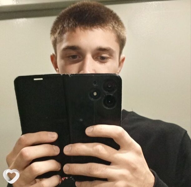 Максим, 20, Новосибирске — анкета №4207766