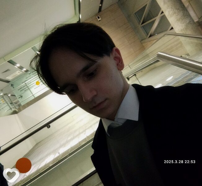 Константин, 18, Санкт-Петербурге — анкета №4208367