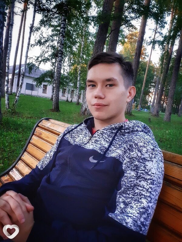 Макс, Снежинск