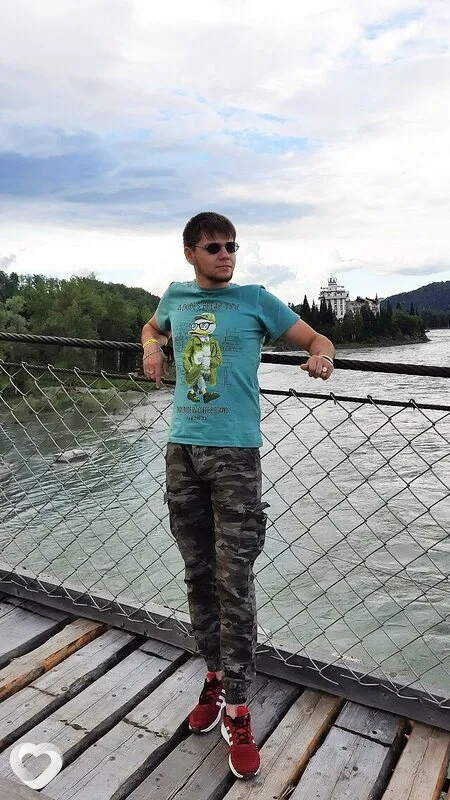 Дима, 28, Бийске — анкета №4208561