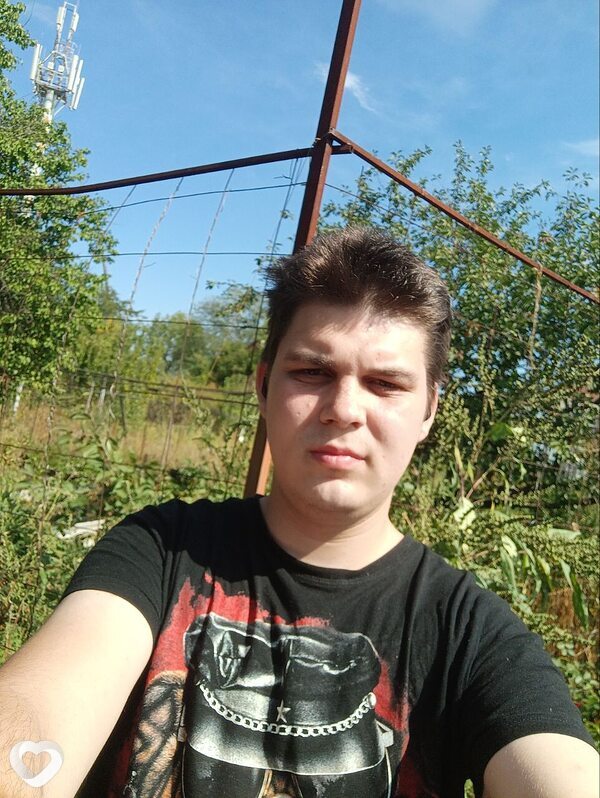 Рус, 22, Новошахтинске — анкета №4208646