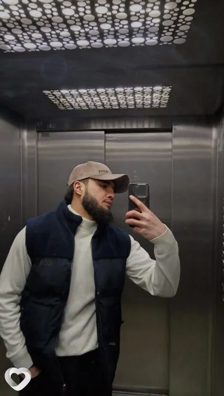Азиз, 25, Душанбе — анкета №4209062