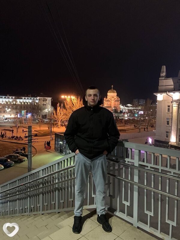 Эдуард, 18, Волгограде — анкета №4209206