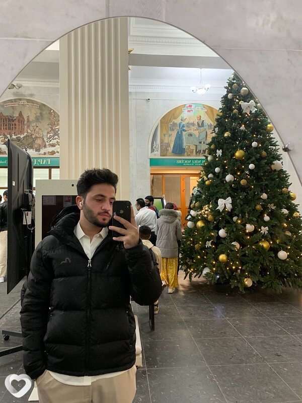 Влад, 22, Москве — анкета №4209702