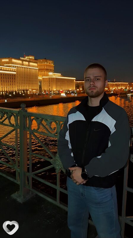 Даня, 22, Москве — анкета №4210387