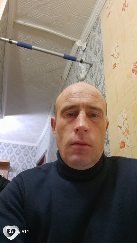 Павел, 43, Черногорске — анкета №4210029