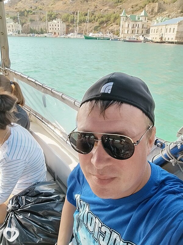 Артём, 38, Екатеринбурге — анкета №4210339