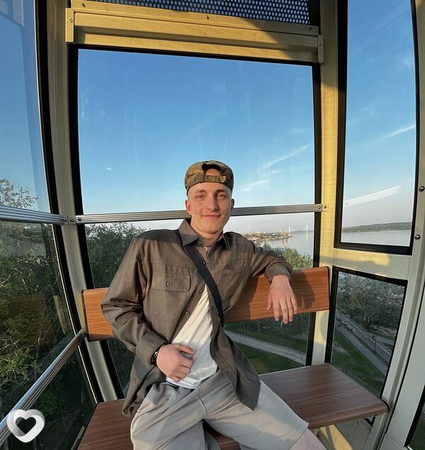 Дмитрий, 18, Череповце — анкета №4211810
