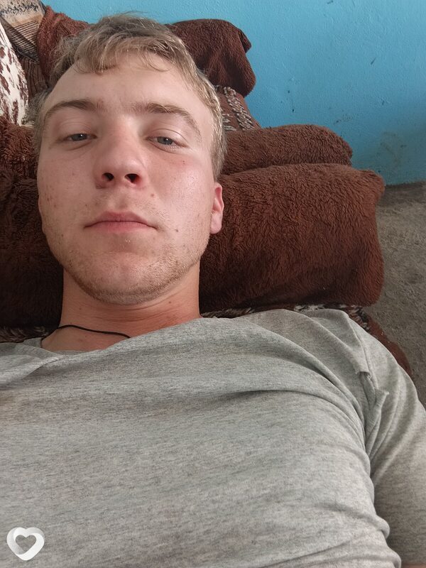 Макс, 20, Славянске-на-Кубани — анкета №4212077