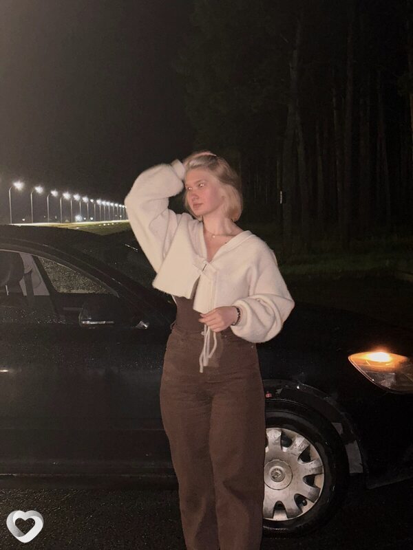 Злата, 21, Кемерове — анкета №4213105