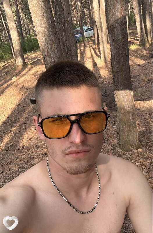 Дмитрий, 22, Абакане — анкета №4213518