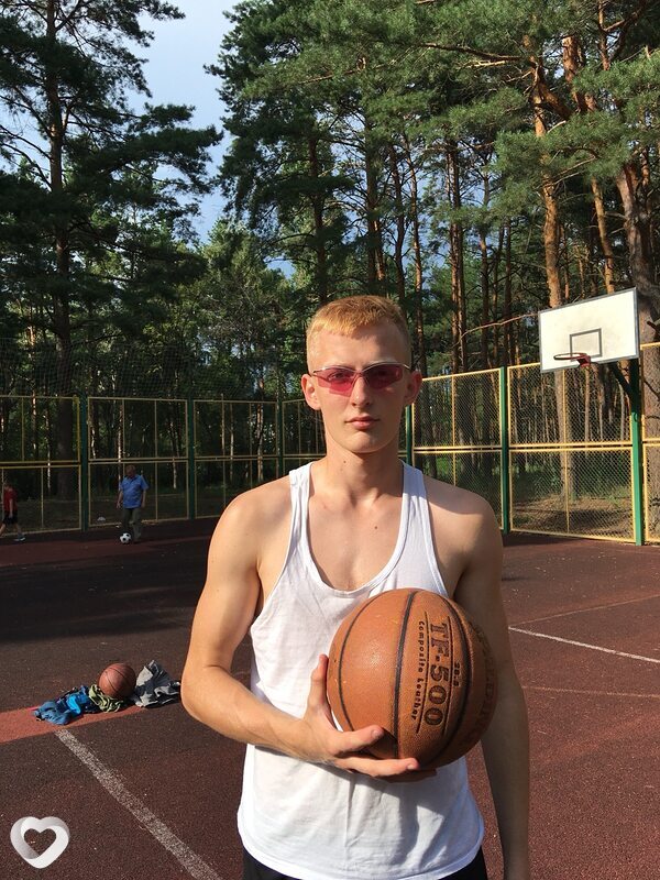 Никита, 23, Луге — анкета №4213578