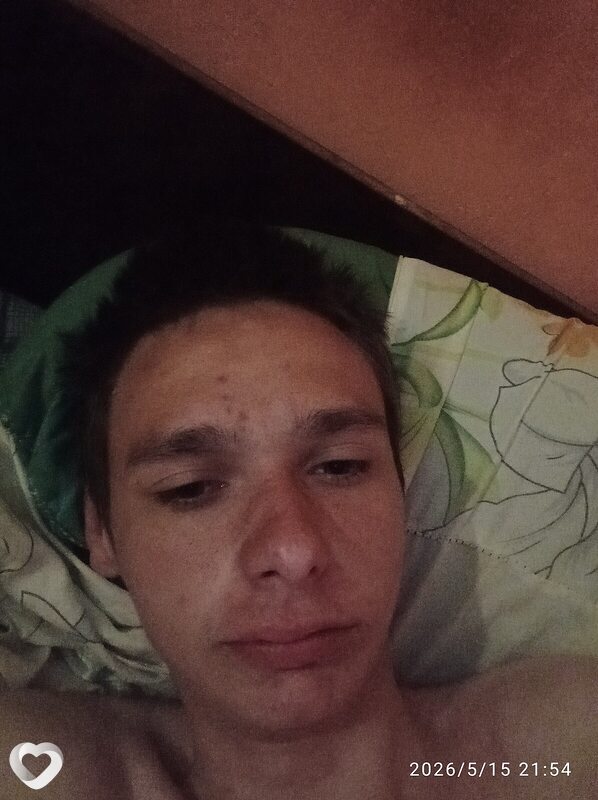 Алексей, 20, Ошмянах — анкета №4214232