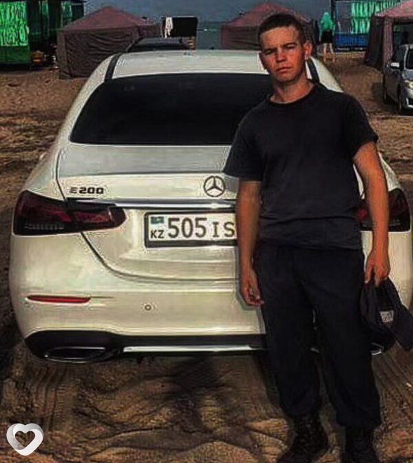 Александр, 21, Уральске — анкета №4213965