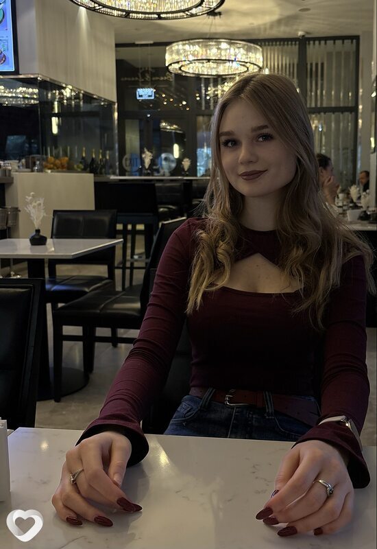 Полина, 22, Минске — анкета №4214345