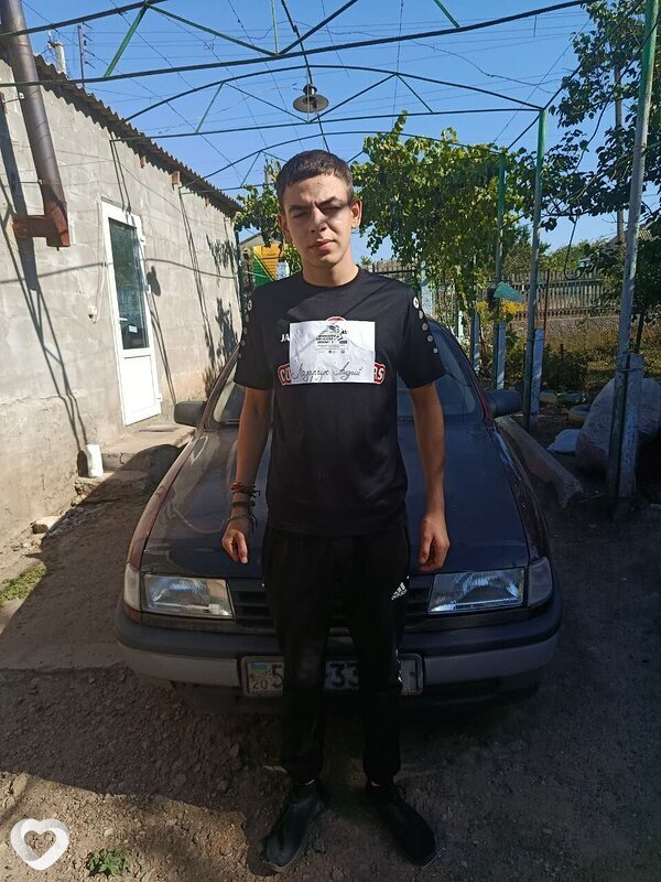 Андрій, 26, Николаеве — анкета №4214839