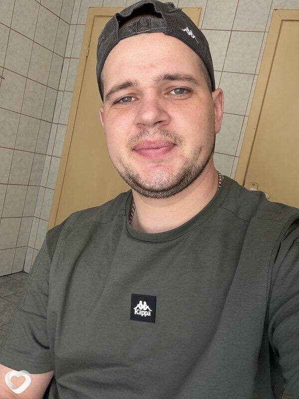 Максим, 27, Санкт-Петербурге — анкета №4215047