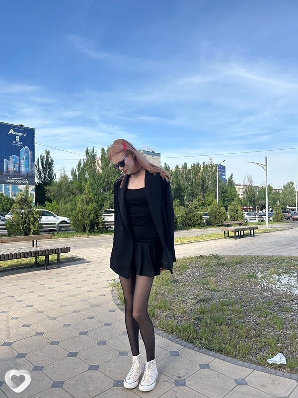 Аля, 18, Бишкек — анкета №4216984