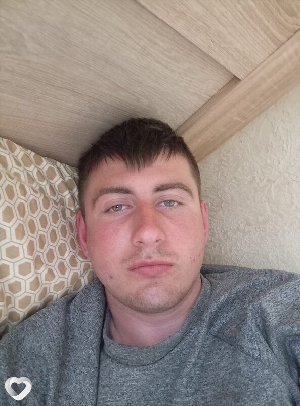Максим, 19, Одессе — анкета №4216541