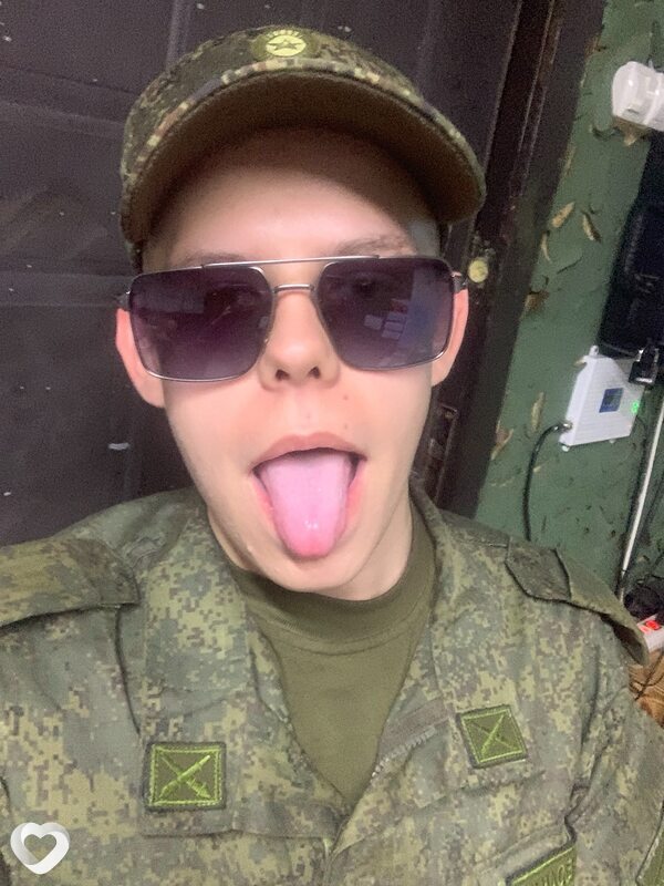 Артем, 20, Армавире — анкета №4216549