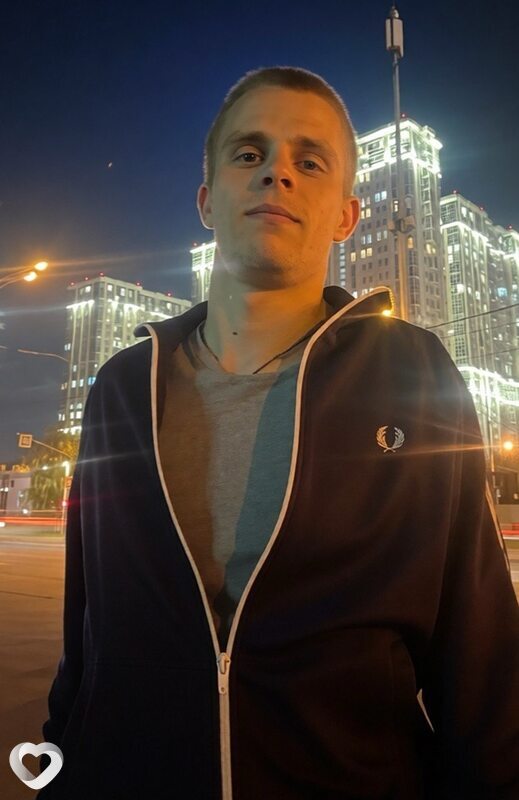 Владимир, 21, Москве — анкета №4216682