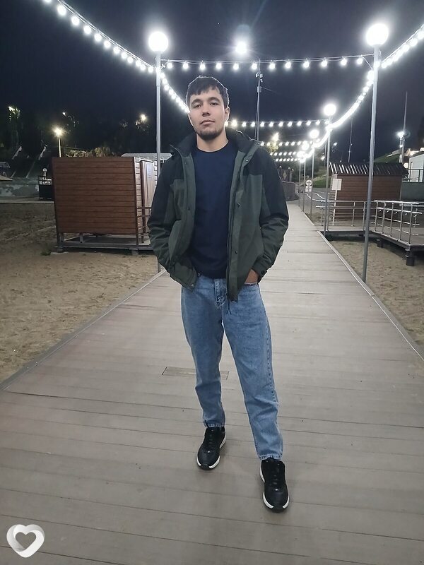 Аббос, 23, Мурманске — анкета №4218125