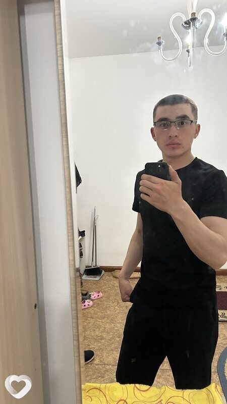 Азамат, 21, Алматы — анкета №4219646