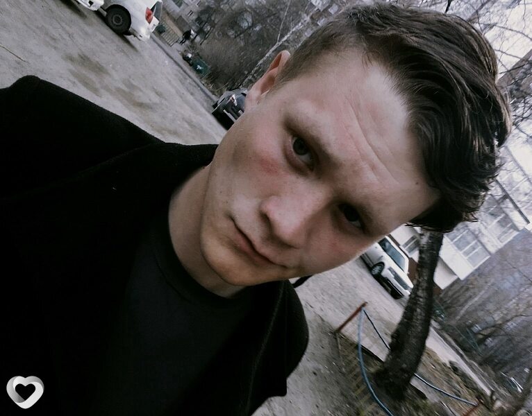 Максим, 21, Томске — анкета №4219856