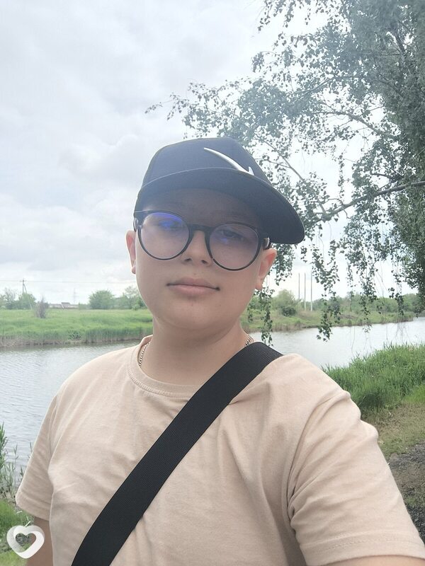 Даниил, 19, Шахтах — анкета №4220250
